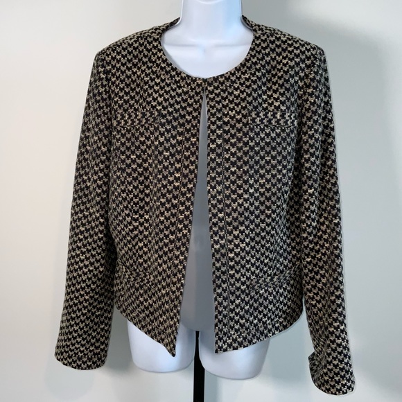 Vintage Black & Cream Printed Collarless Lape-less Blazer Jacket by Dana Buchman - Picture 1 of 7
